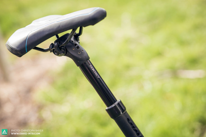 Adjustment range. The Giant Contact Switch seatpost has great function and a nice frame-integrated actuation, but the available adjustment range of 75 mm is clearly too small.