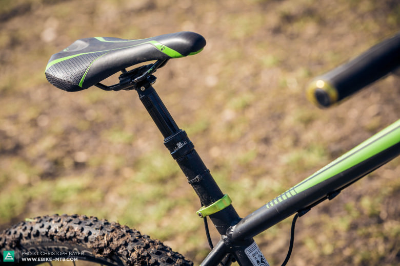 Height adjustable. The Rockshox Reverb adjustable seatpost can be infinitely adjusted from the bars. This adds fun and safety to every riding situation.