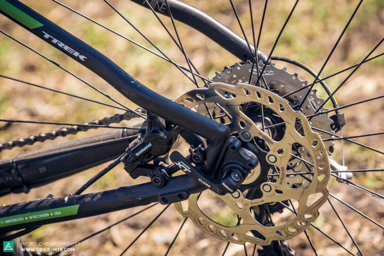 Powerful. The great value Shimano Deore brakes are not just well integrated with the frame -- they also offer high power and great reliability.