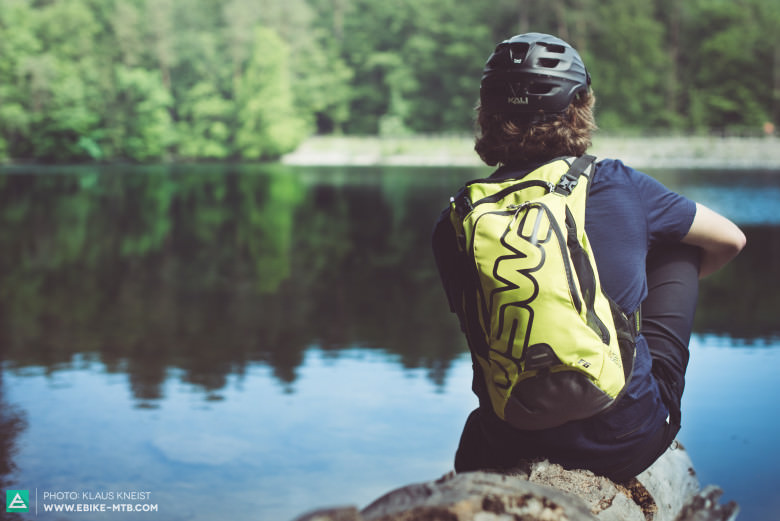  The USWE F6 PRO Hydropack comes with a capacity of 15 litres and at a pricepoint of € 134.00.