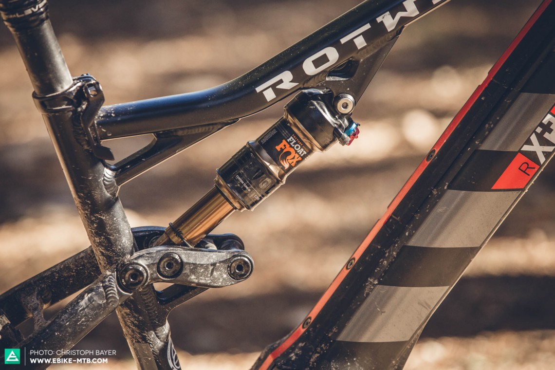 Effective: The R.X+’s rear end resists unwanted bobbing, yet it also willingly soaks up successive hits and keeps you in the loop with ground feedback – we like!