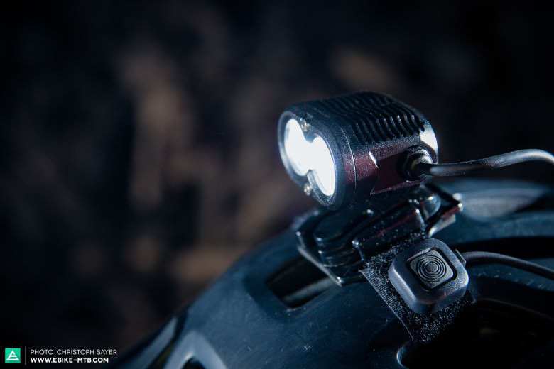 Die Gloworm X2 ist die günstigste Lampe im Test – kann sie trotzdem überzeugen?