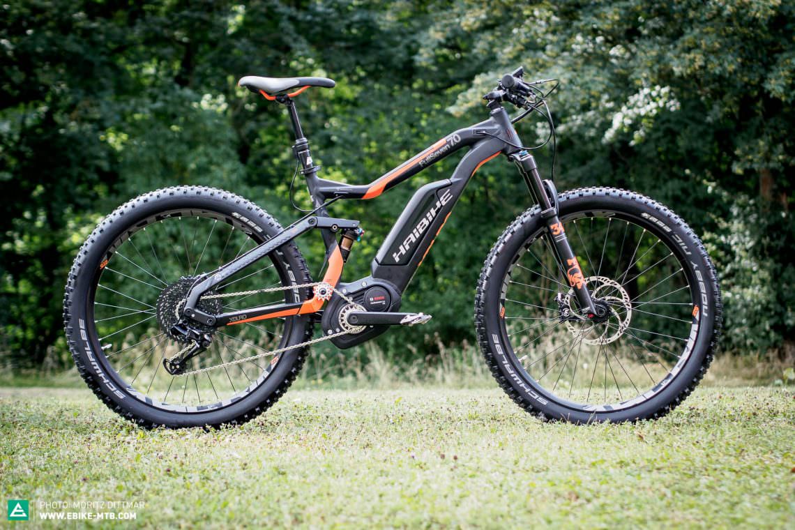 For leisurely off-roading: The XDURO FullSeven might be primarily aimed at more mellow trail riding but it’s still able to pack a punch: great parts and plus-size tires give it added potential.