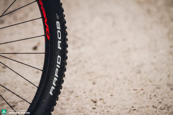 Thin-walled and pretty mellow, these tires offer too little grip and are at risk of puncturing. They’re best kept for gentle fire roads.