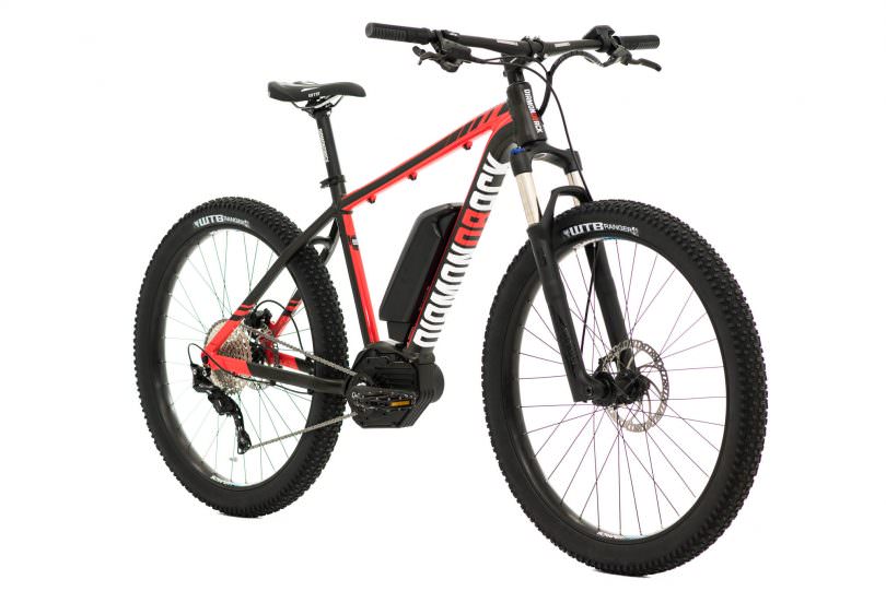 The Diamondback Corvus features the new PURION display from BOSCH as well as 100 mm forks and  27.5+ wheels - starting at £2,100/2,800€