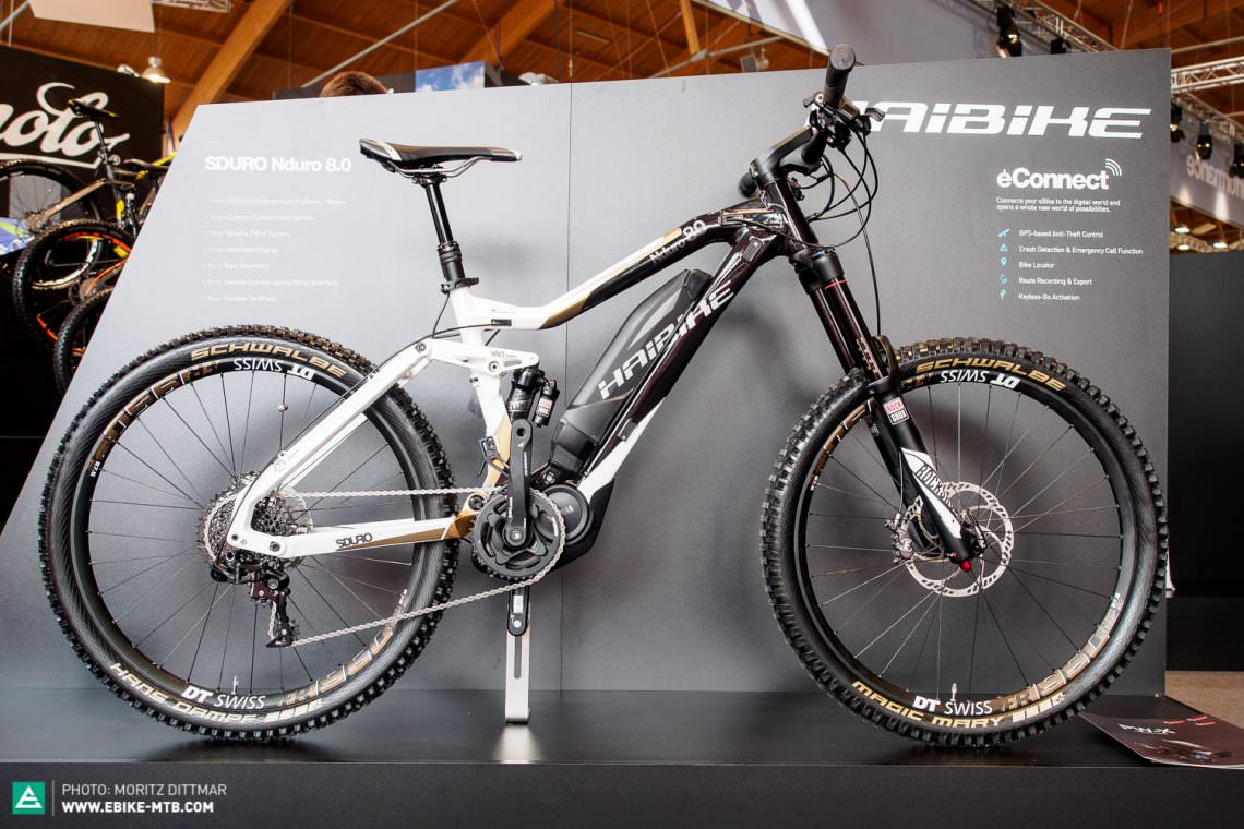 180 mm travel, burly all-in Super Gravity tires and the potent Yamaha PW-X motor: the Haibike SDURO Nduro is a tool to tackle the toughest trails and push your limits.